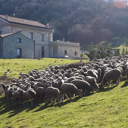 Masseria Salecchia * Bovino